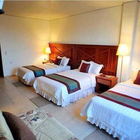 Spanhoek Boutique Hotel パラマリボ 部屋 写真